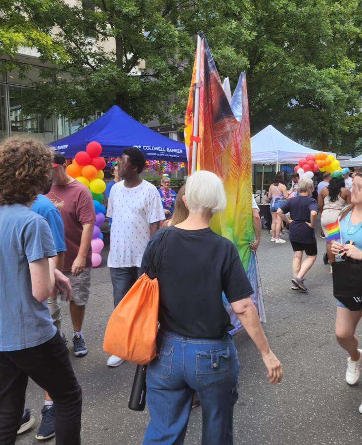 This was the initial launch! We "sailed" through the crowds on our way to find protests to disrupt!